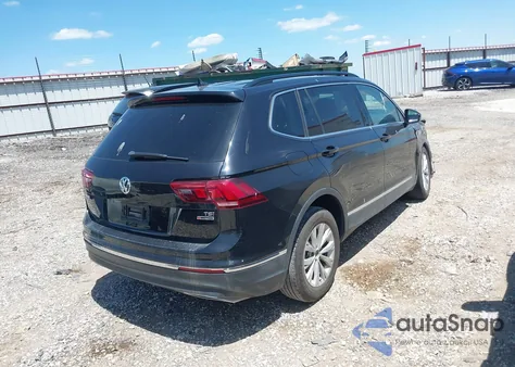 2018 Volkswagen Tiguan 2.0T Se/2.0T Sel z USA, uszkodzony, nr VIN 3VV2B7AX6JM168894
